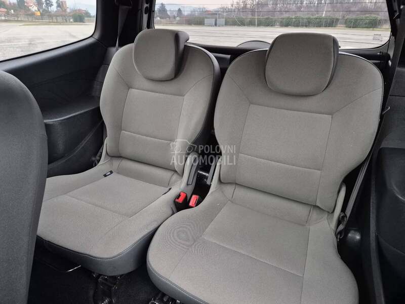 Renault Twingo 1.2 16V