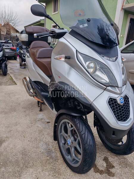 Piaggio MP3 500cm b kategorija