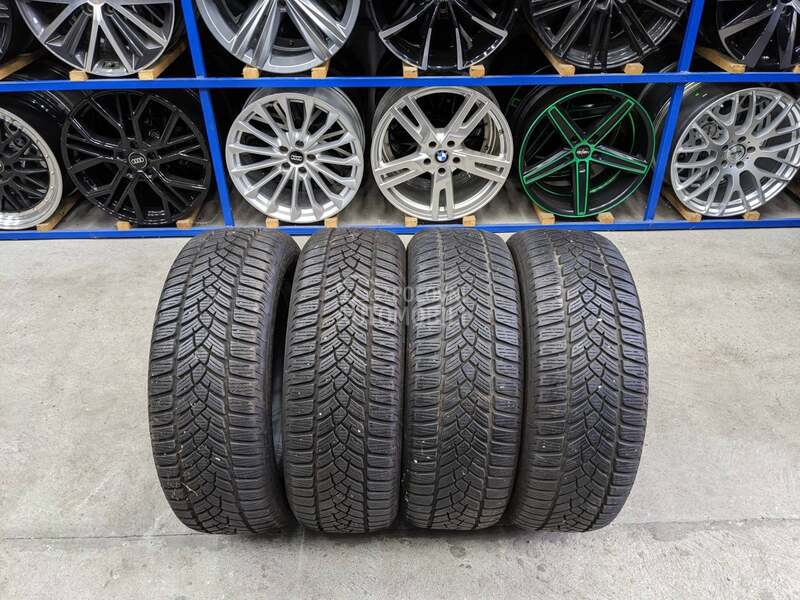 Fulda 215/60 R16 Zimska