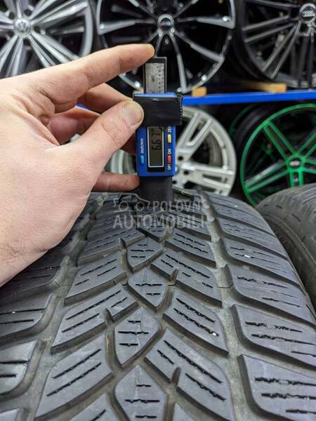 Fulda 215/60 R16 Zimska