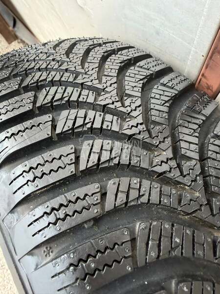 Hankook 175/65 R14 Zimska