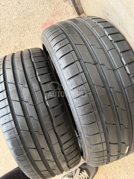 Hankook 205/40 R18 Letnja