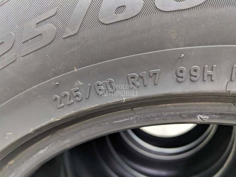 Pirelli 225/60 R17 Zimska