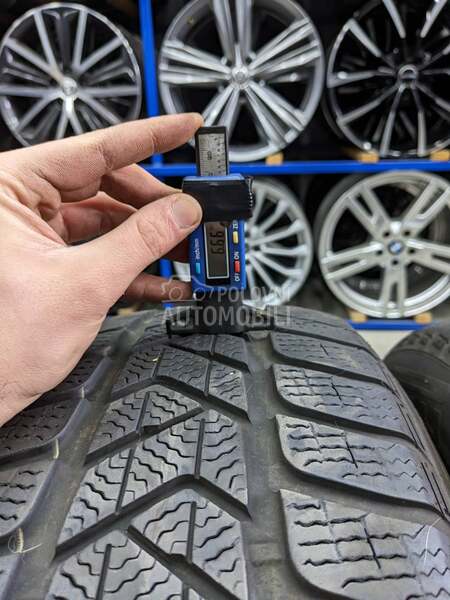 Pirelli 225/60 R17 Zimska