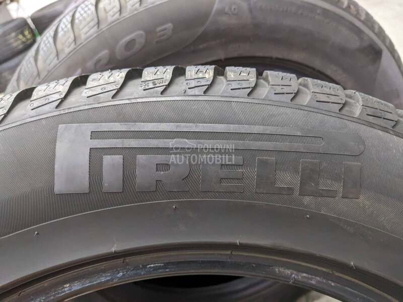 Pirelli 225/60 R17 Zimska