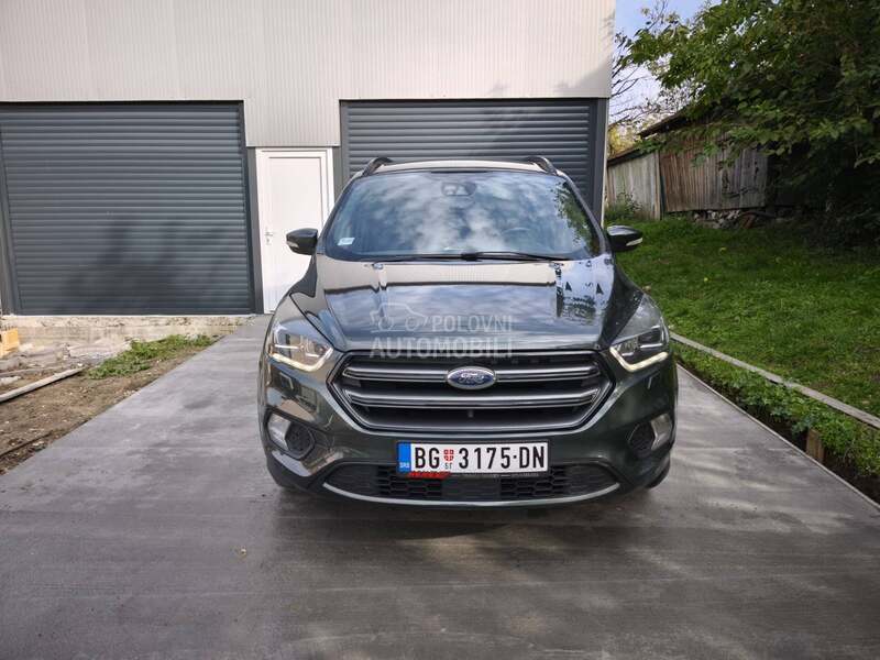 Ford Kuga 2.0 tdci ST LINE