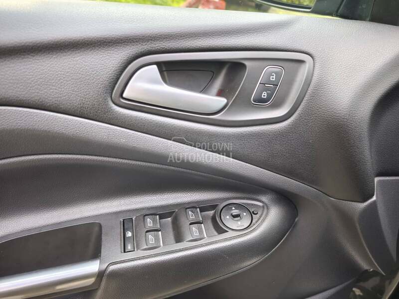 Ford Kuga 2.0 tdci ST LINE