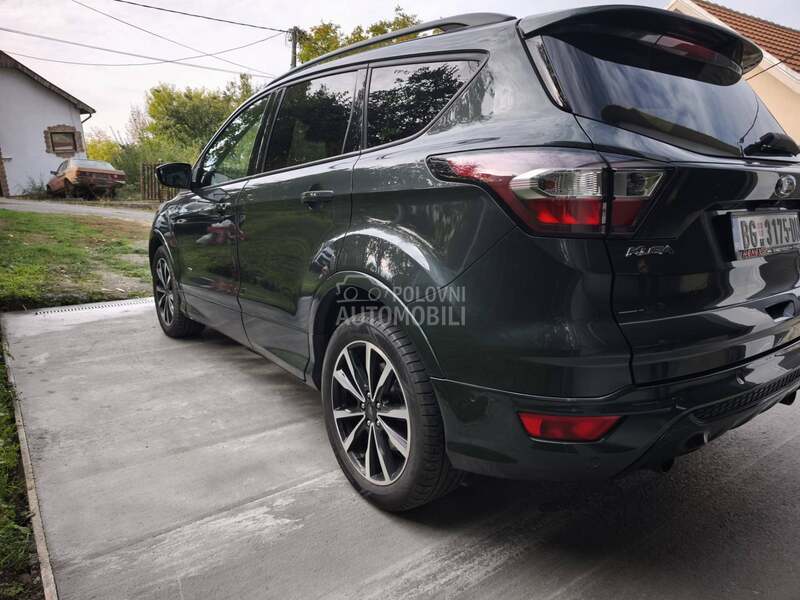 Ford Kuga 2.0 tdci ST LINE