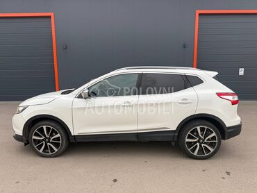 Nissan Qashqai Tekna/360/Pano