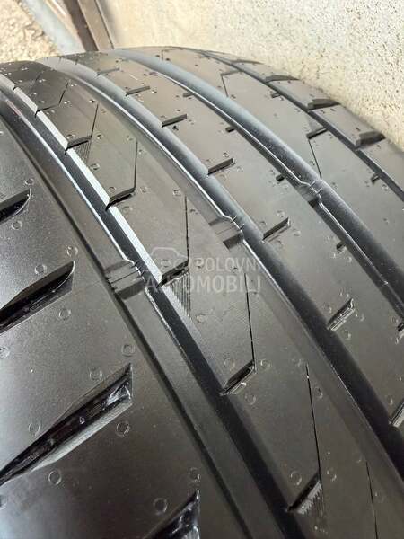 Falken 245/40 R18 Letnja