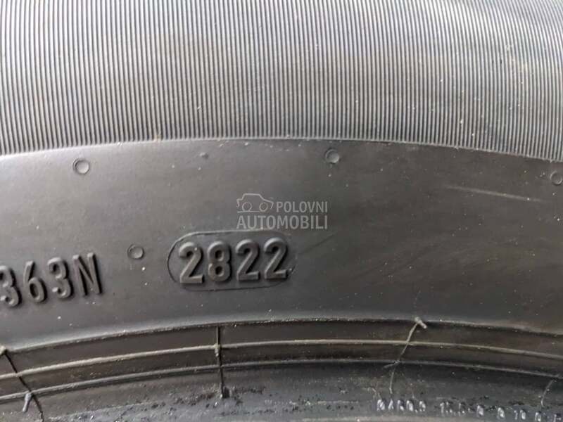 Pirelli 235/55 R18 Zimska