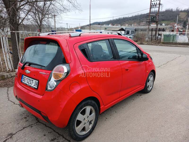 Chevrolet Spark LT