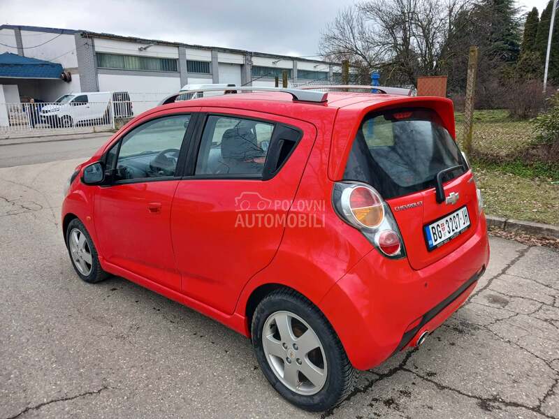 Chevrolet Spark LT