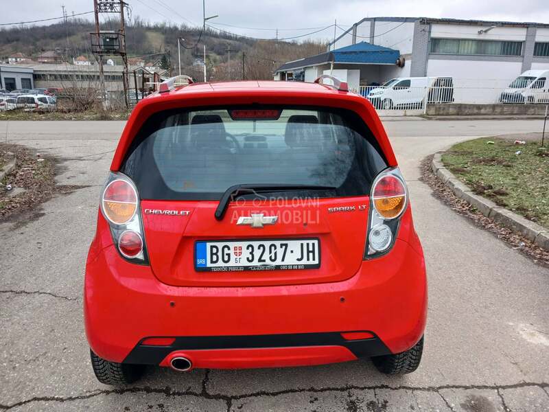 Chevrolet Spark LT