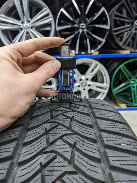 Dunlop 225/45 R17 Zimska