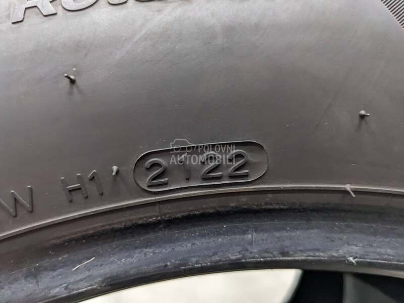 Hankook 225/60 R17 Zimska