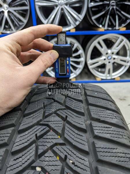 Dunlop 225/45 R17 Zimska
