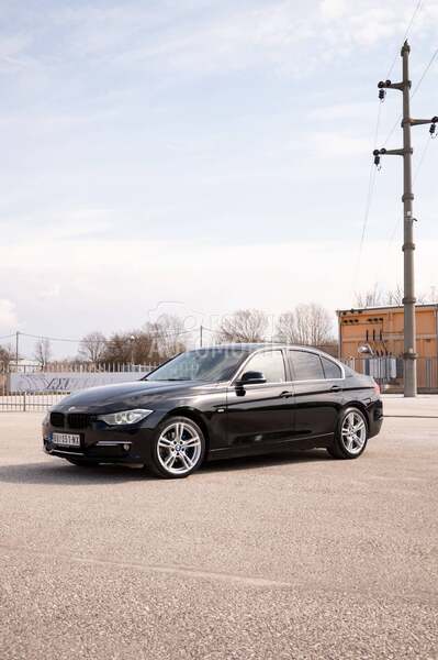 BMW 320d LUXURY