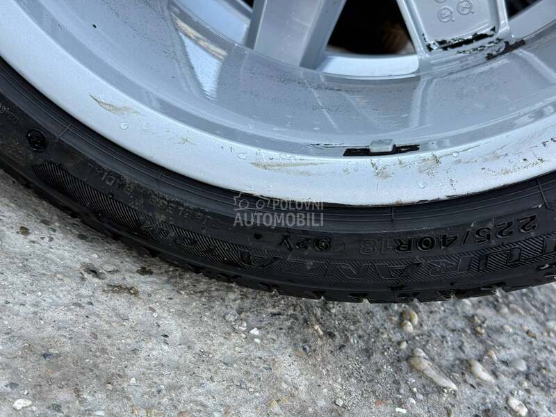 Bridgestone 245/35 R18 Letnja