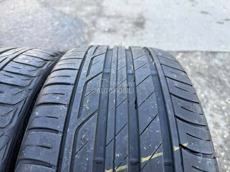 Bridgestone 245/35 R18 Letnja