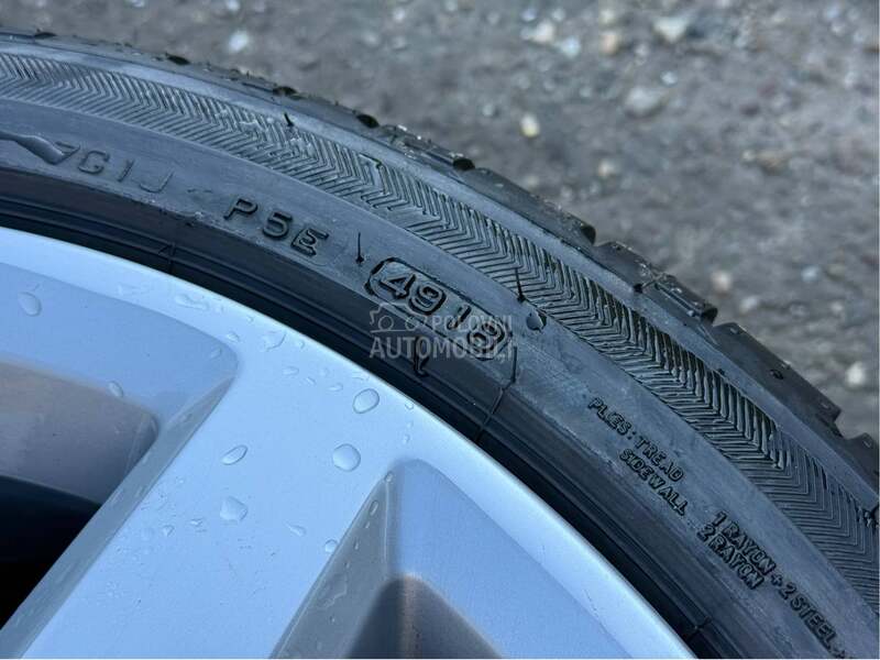 Bridgestone 245/35 R18 Letnja
