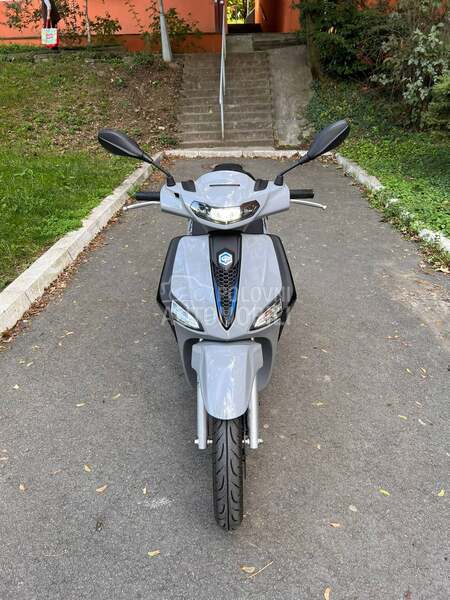 Piaggio Liberty S