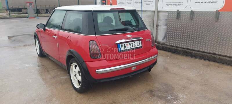 MINI Cooper 