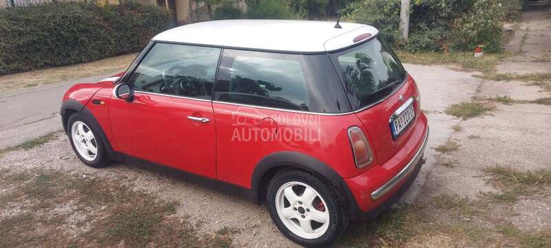MINI Cooper 