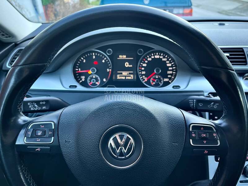 Volkswagen Passat CC 2.0