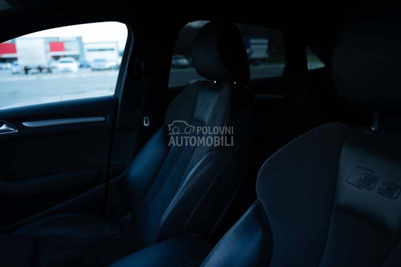 Audi S3 