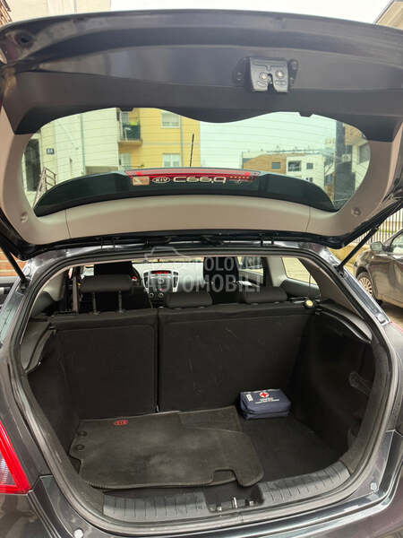 Kia cee`d 