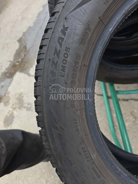 Bridgestone 185/60 R15 Zimska