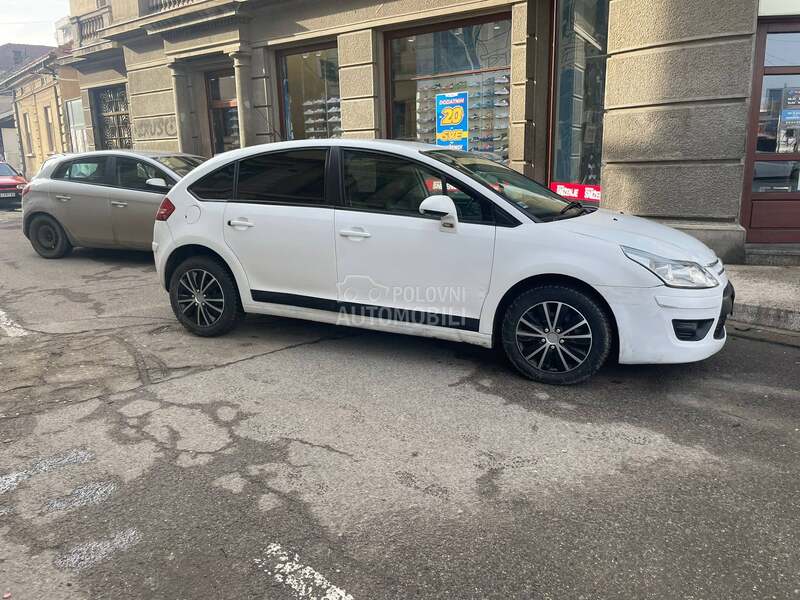 Citroen C4 