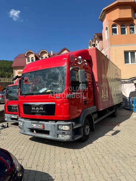 MAN TGL8.220