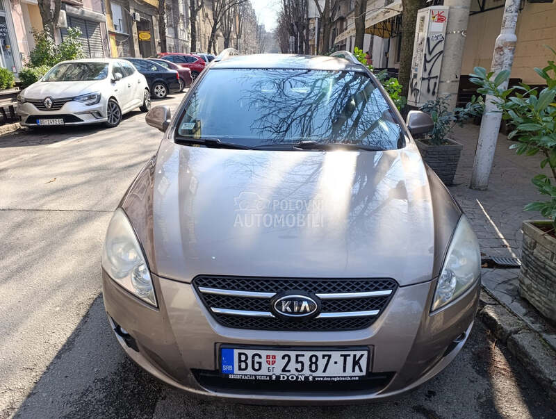 Kia cee`d sw 