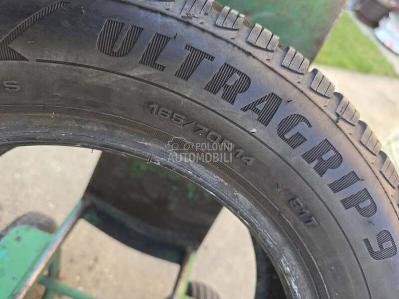 Goodyear 165/70 R14 Zimska