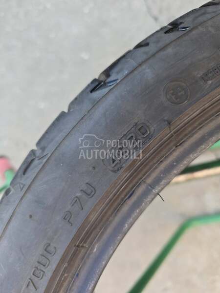 Bridgestone 215/40 R17 Letnja