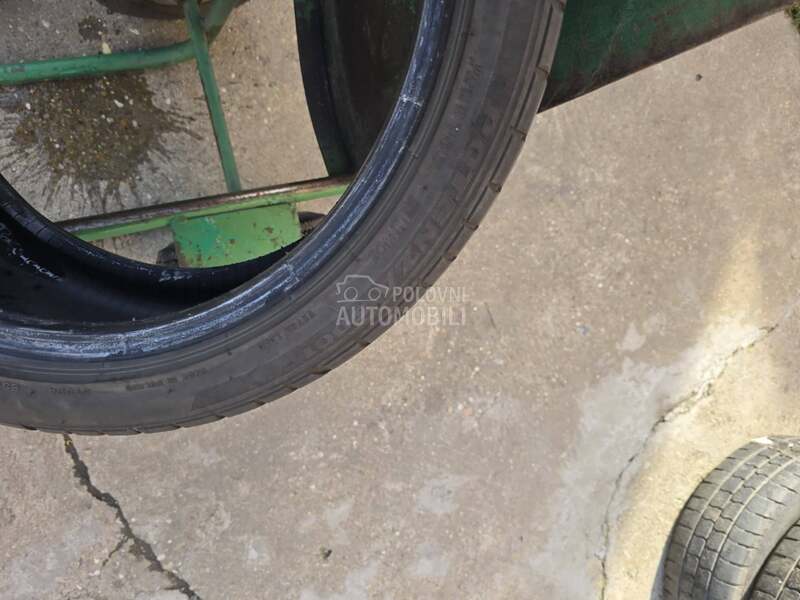 Bridgestone 215/40 R17 Letnja