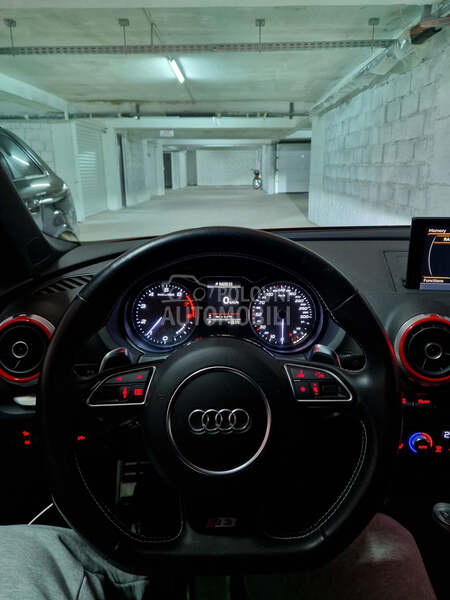 Audi S3 