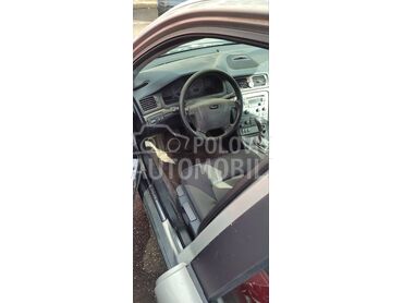 Enterijer za Volvo S80