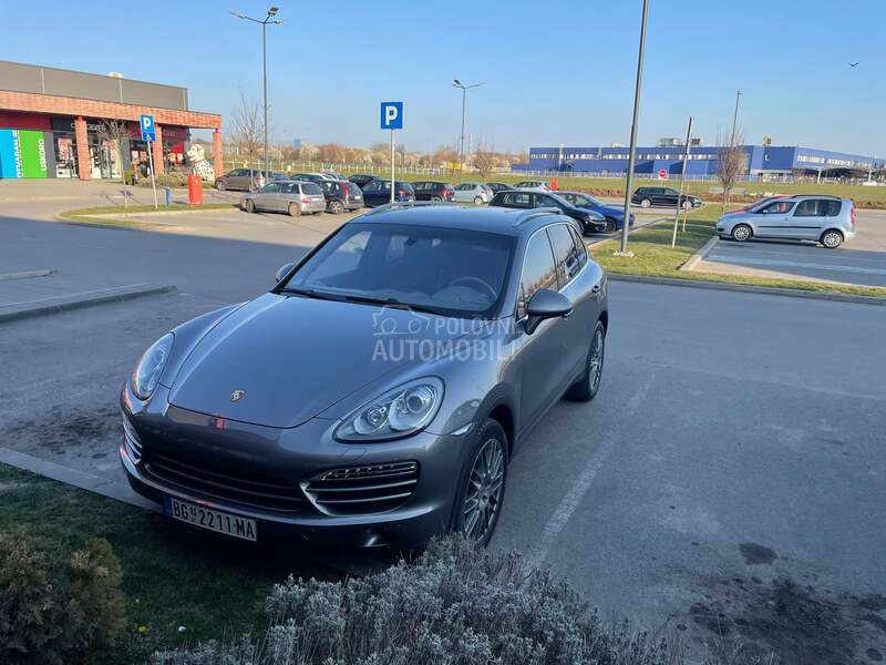 Porsche Cayenne 3.0