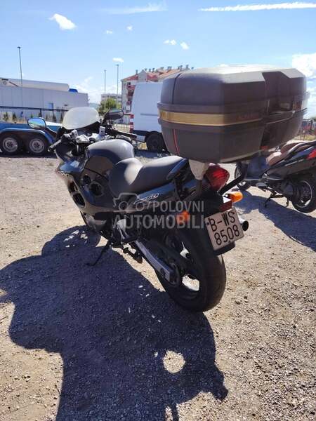 Suzuki GSX  750 F
