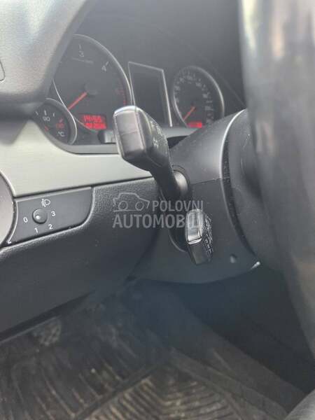 Delovi za Audi A4 2.0Tdi