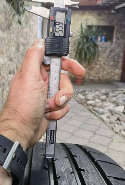 Goodyear 225/50 R17 Letnja