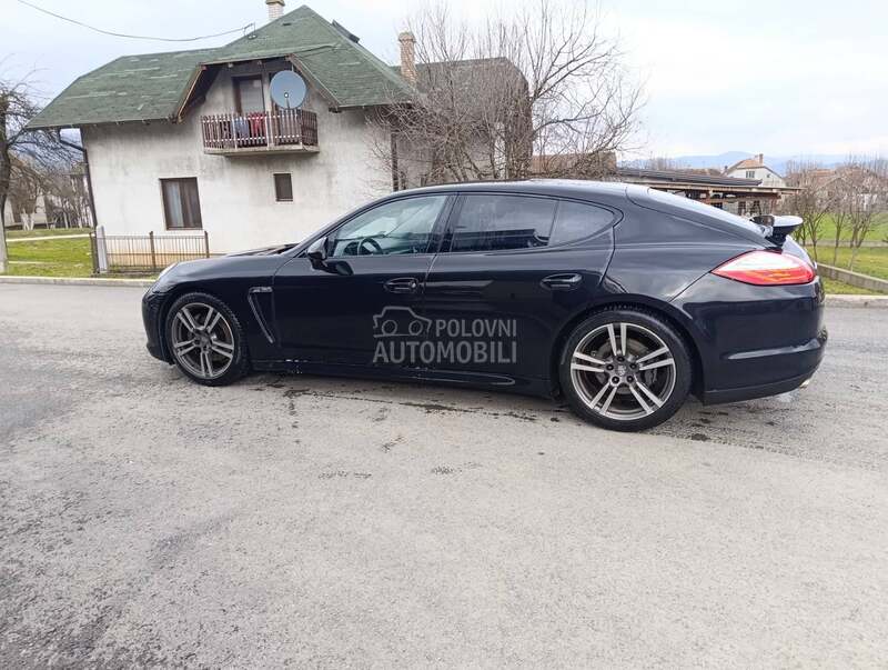 Porsche Panamera S 3.0D