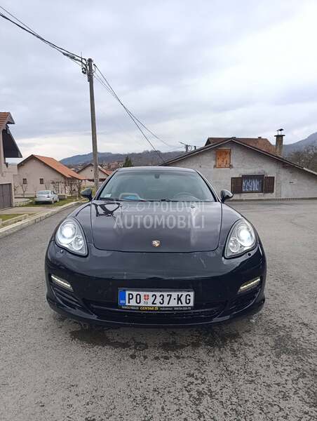Porsche Panamera S 3.0D