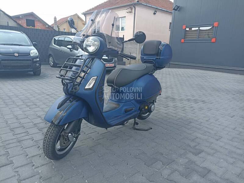 Piaggio VESPA GTS 300