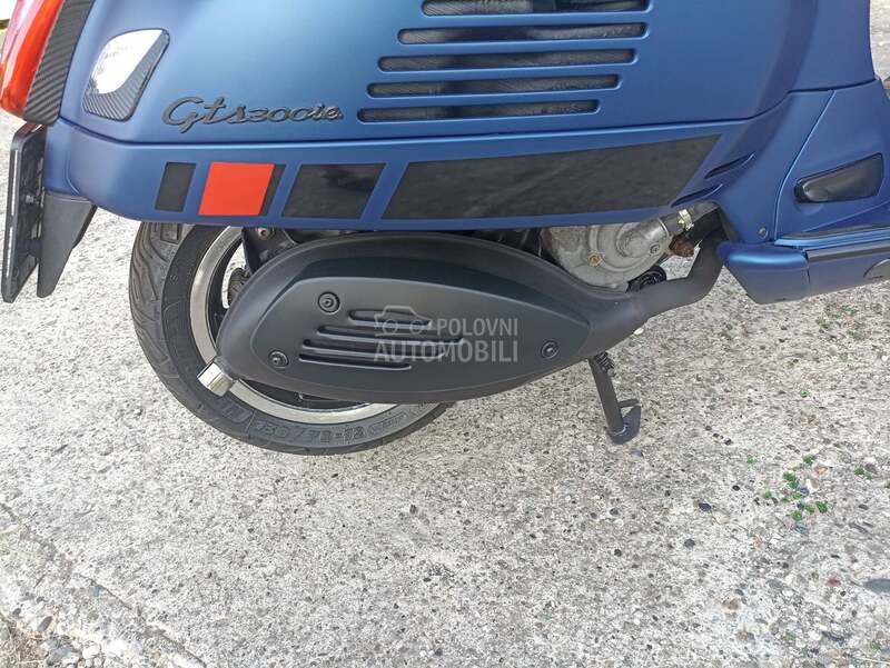 Piaggio VESPA GTS 300