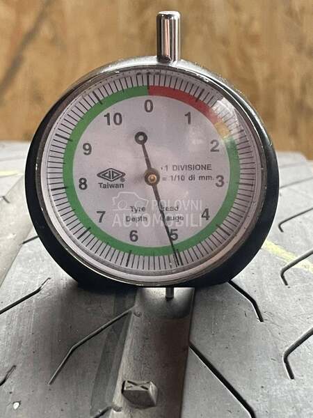 Continental 285/40 R20 Letnja