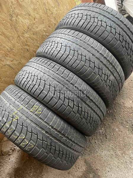 Nokian 225/45 R19 Zimska
